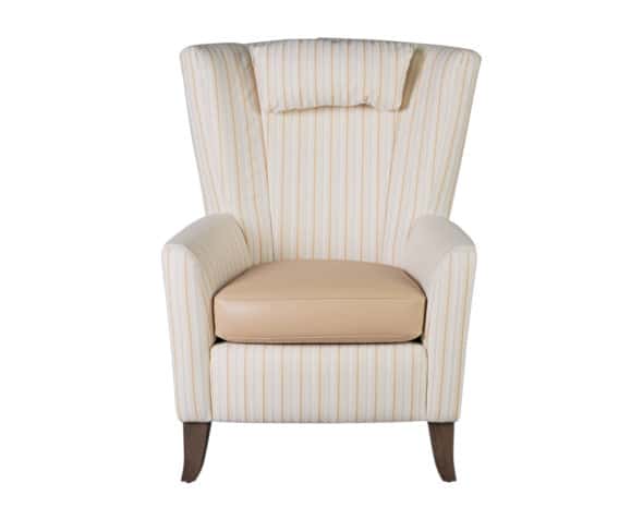 Fauteuil pour personnes âgées en maison de retraite, EHPAD et résidence séniors.