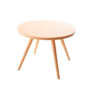 Table basse ronde en bois pour salons résidences séniors, EHPAD et résidence autonomie.