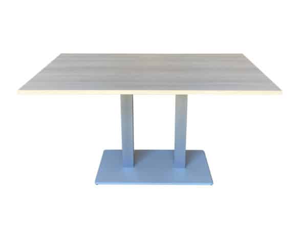 Table ergonomique, table patins téflon ou table à roulettes pour salle à manger EHPAD, résidence séniors et résidence autonomie.